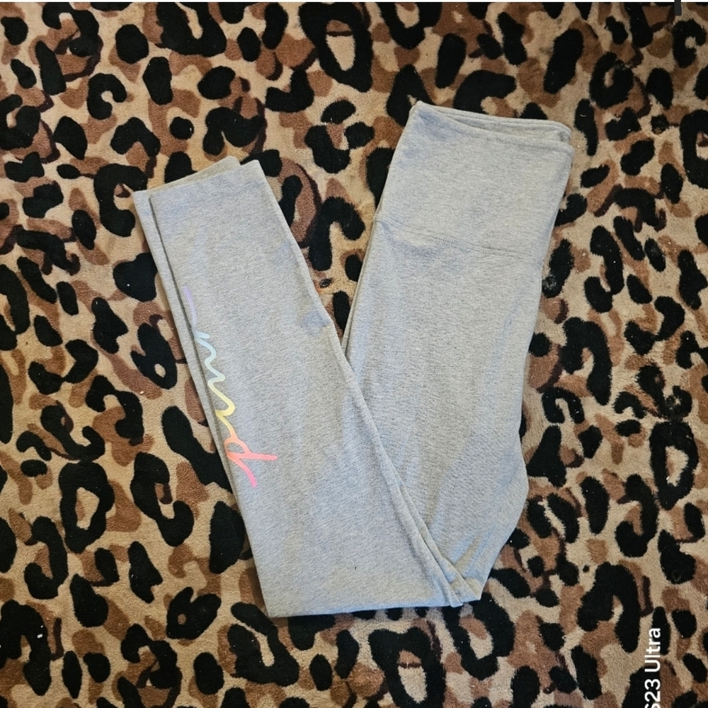PINK Victoria's Secret Gray Leggings with Colorful Logo - Picture 2 of 3
